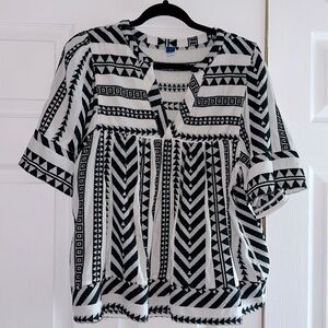 Old Navy Split Neck Textured Top